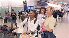 战火中归途！滞留迪拜港人陆续返港，骑师田泰安携家人平安抵埗